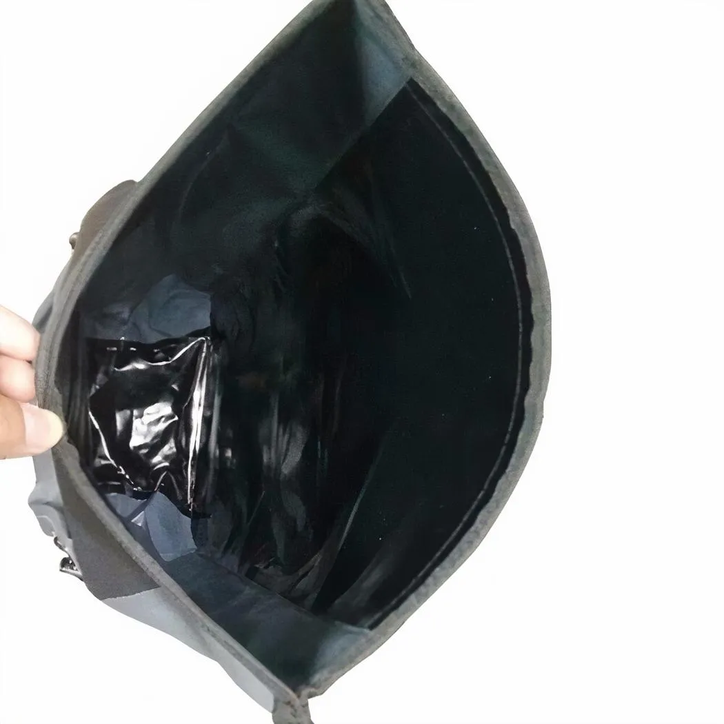 Mochila de senderismo impermeable de PVC de 30L - Imagen 4