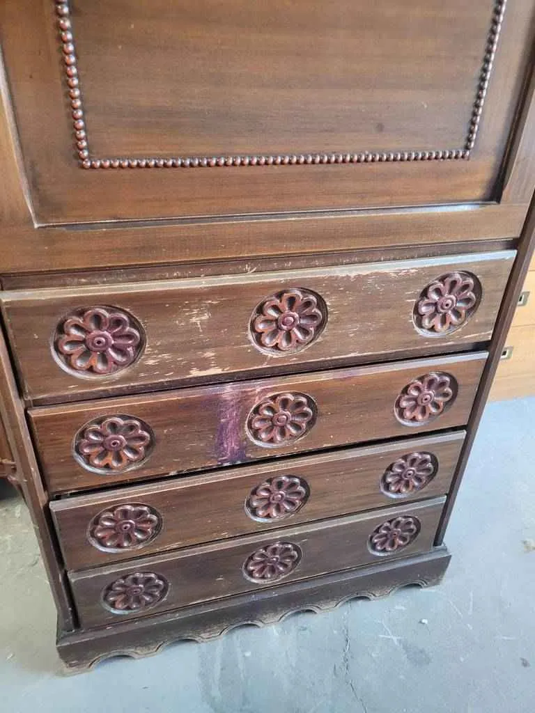 ESCRITORIO CLÁSICO - Imagen 4