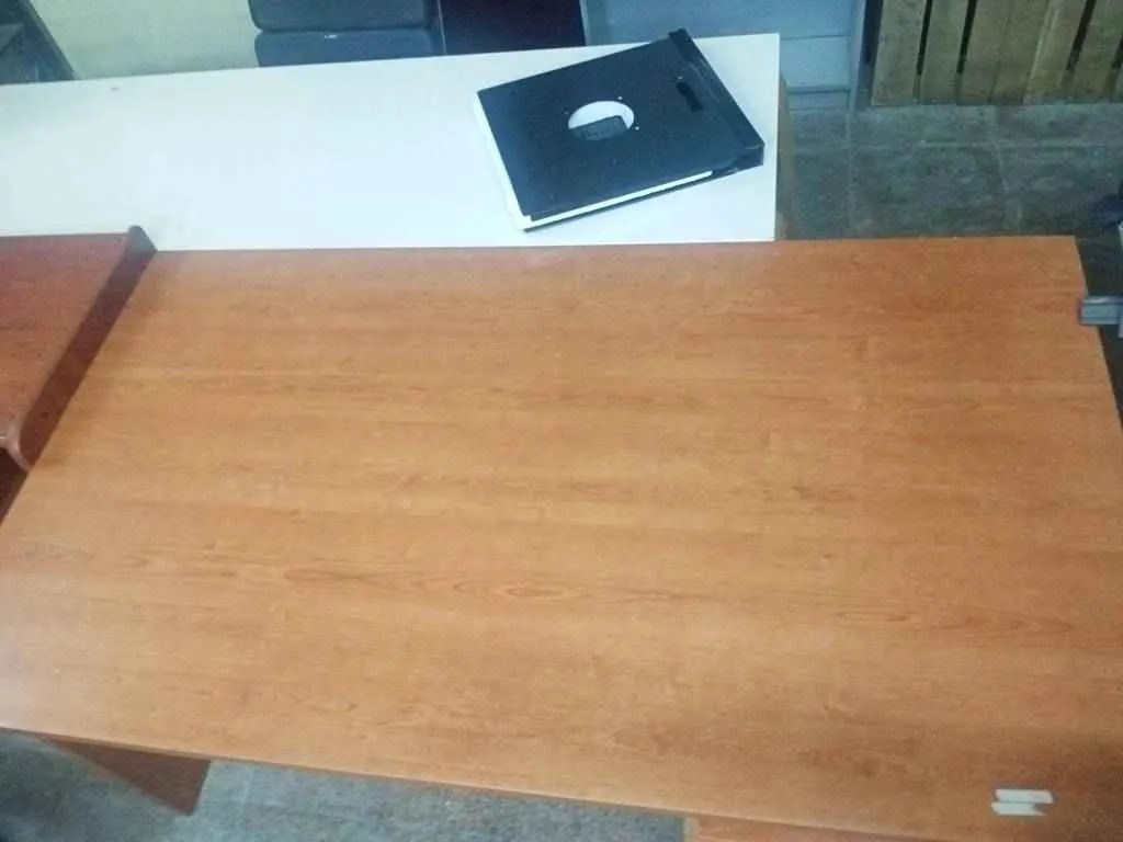 ESCRITORIO DE HAYA - Imagen 4