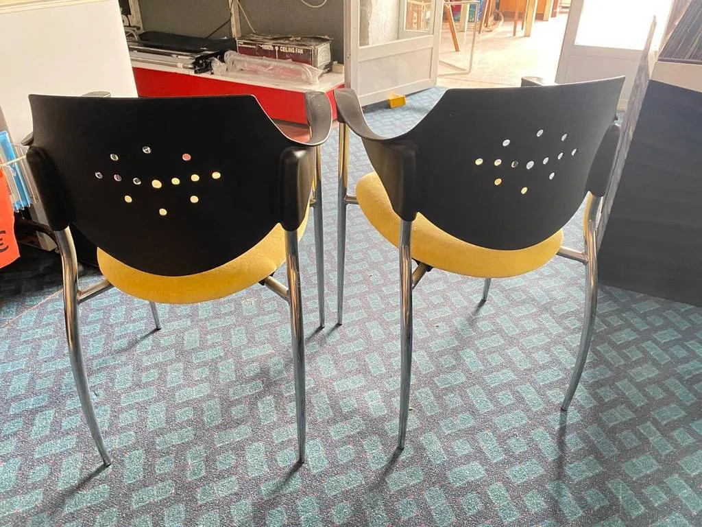 2 SILLAS DE AUDITORIO - Imagen 5