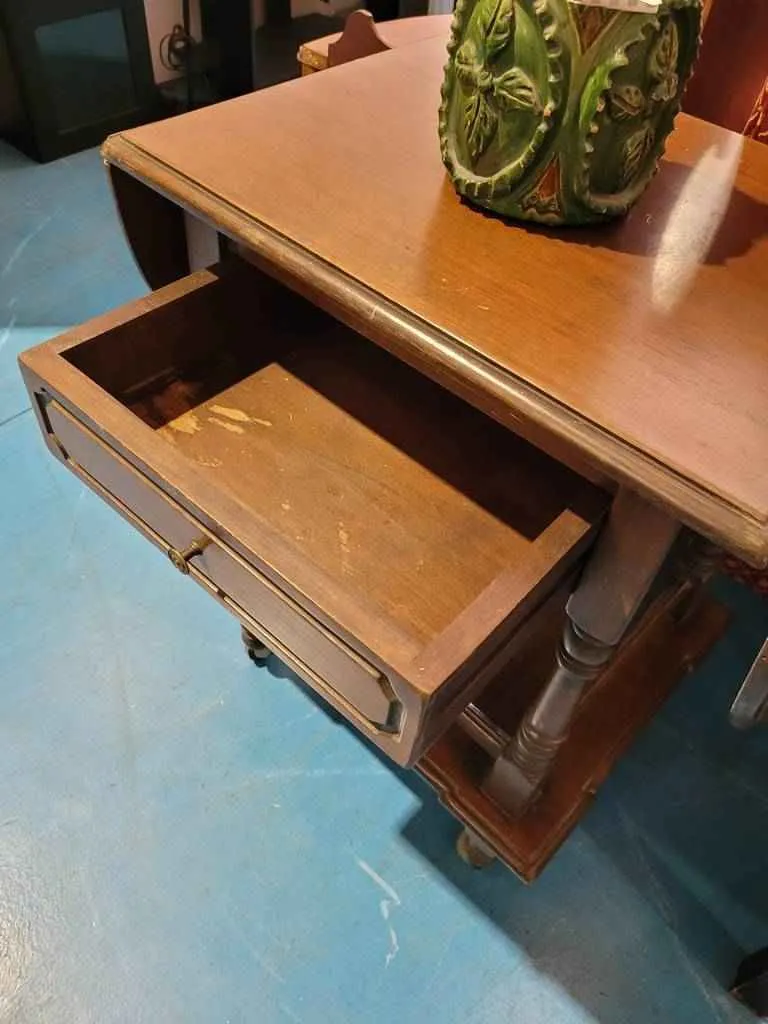 MESA AUXILIAR ESTILO LUIS XIII - Imagen 6