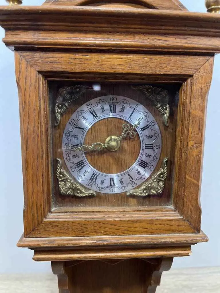 RELOJ DE PÉNDULO CLÁSICO - Imagen 3