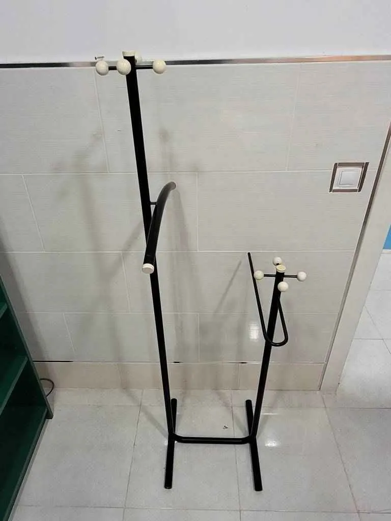 PERCHERO DE METAL - Imagen 3