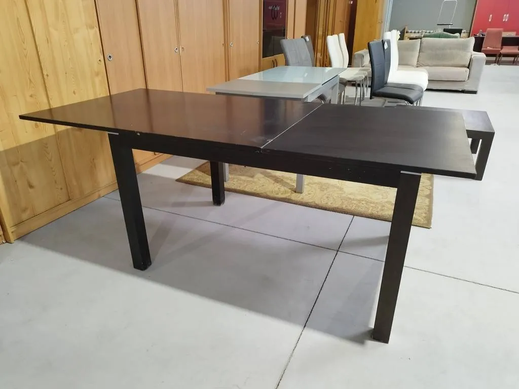 MESA DE COMEDOR NEGRA - Imagen 3