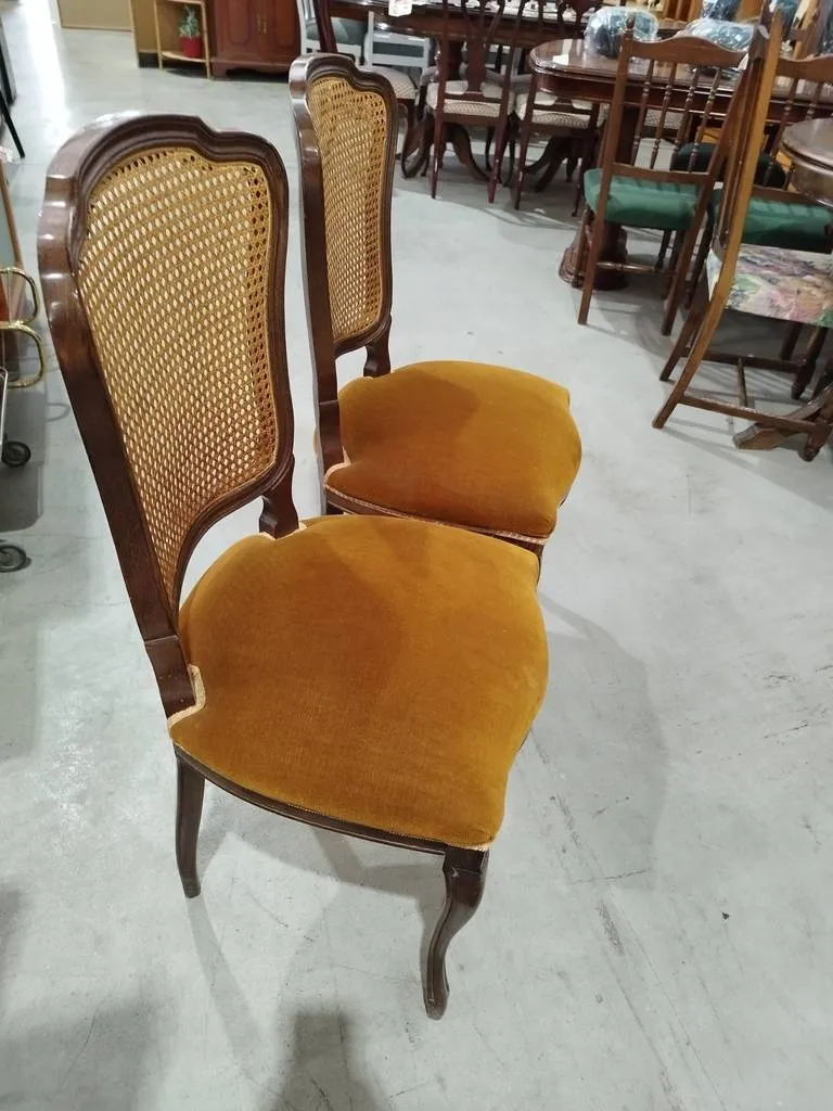 2 SILLAS CLÁSICAS - Imagen 7