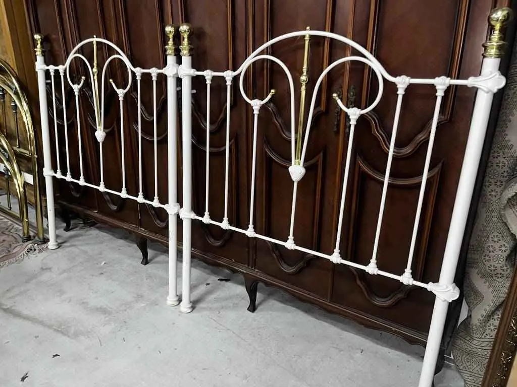 2 CABECEROS BLANCOS - Imagen 3